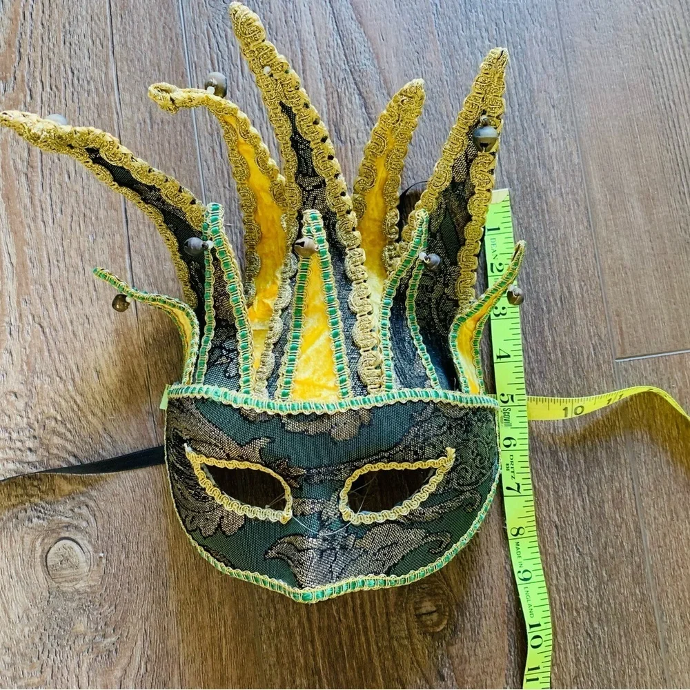 Mask